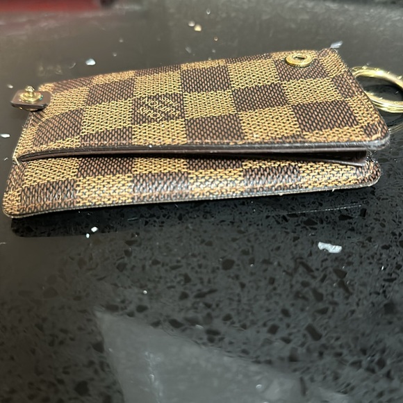 Authentic Louis Vuitton Damier Ebene Key Ring Card Holder - Picture 9 of 14